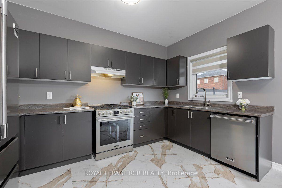 Photo 12 of 196 Werry Avenue, Southgate — HOMEH
