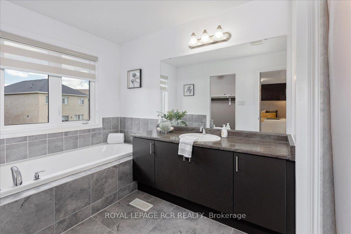 Photo 19 of 196 Werry Avenue, Southgate — HOMEH