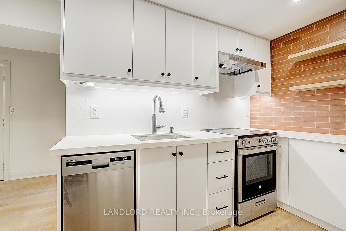 Photo 4 of Unit Lower Unit, 75 Kendal Avenue, Toronto, The Annex — HOMEH