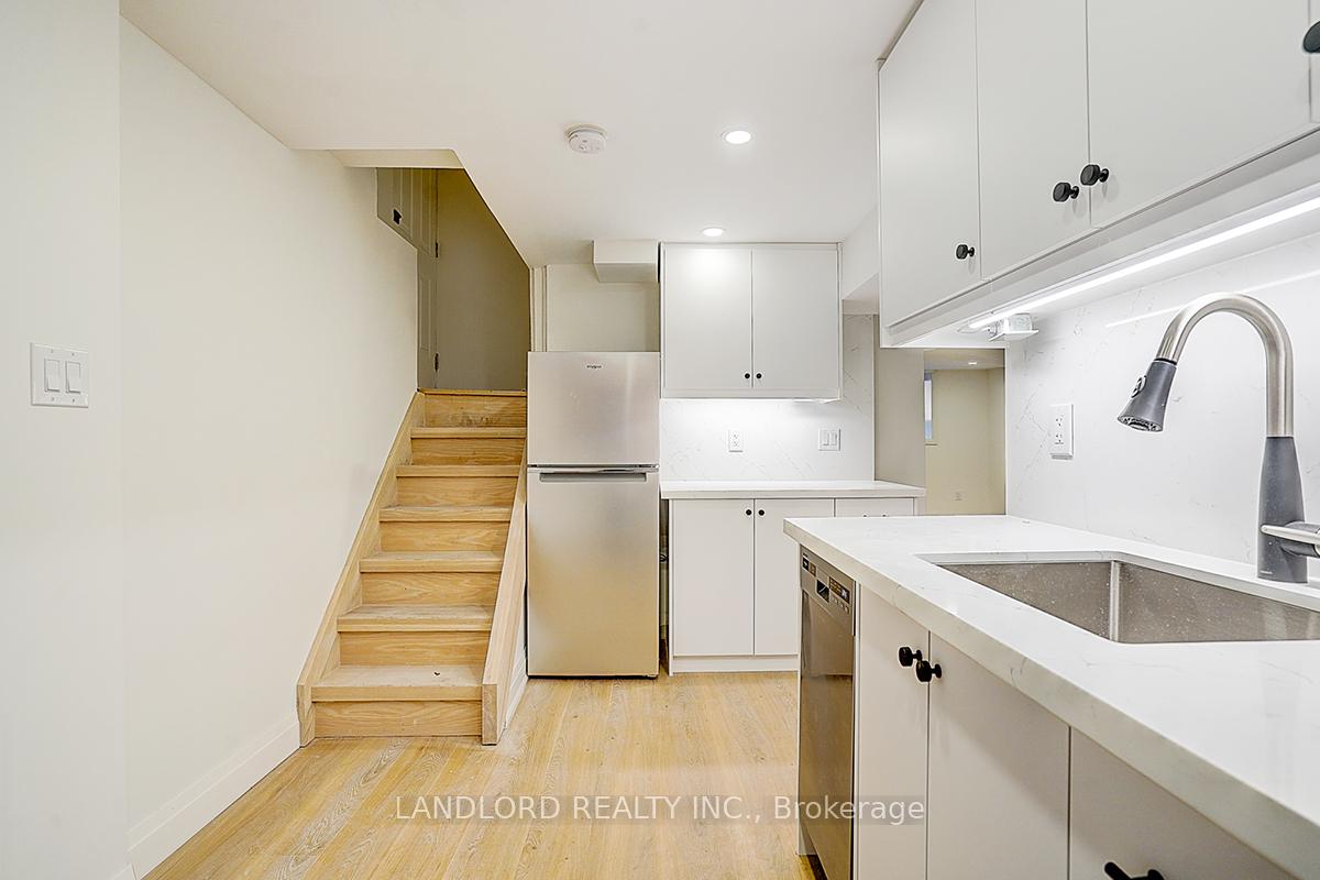 Photo 6 of Unit Lower Unit, 75 Kendal Avenue, Toronto, The Annex — HOMEH