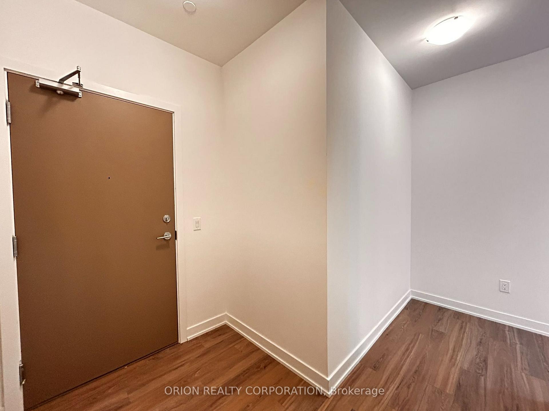Photo 2 of Unit 2706, 1010 Sandy Beach Road, Pickering, Bay Ridges — HOMEH