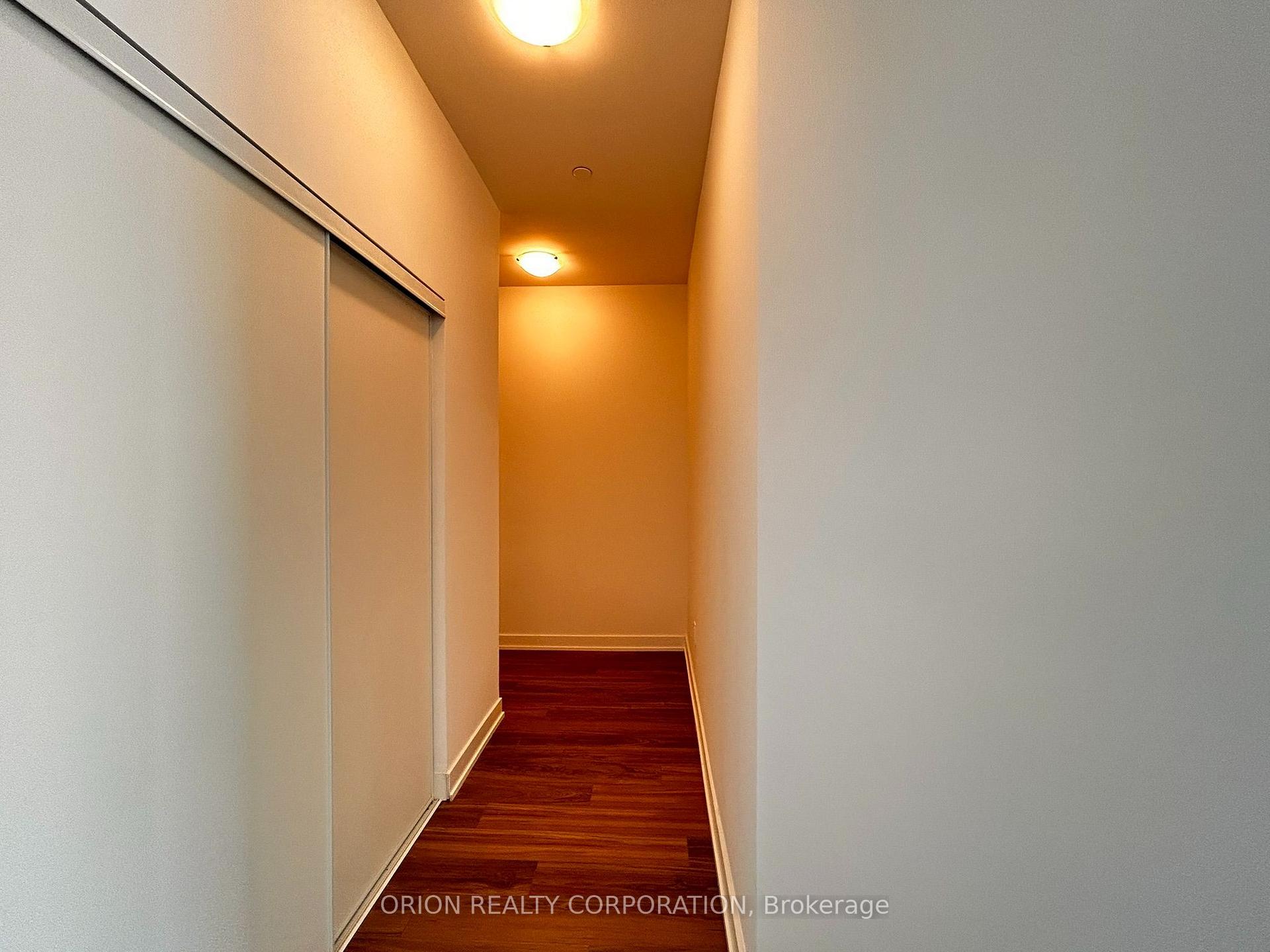 Photo 4 of Unit 2706, 1010 Sandy Beach Road, Pickering, Bay Ridges — HOMEH