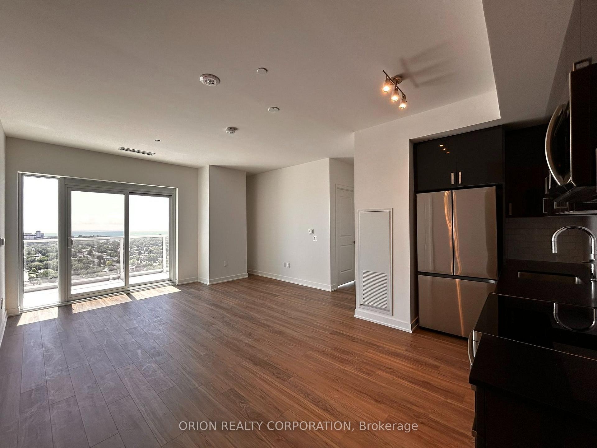 Photo 7 of Unit 2706, 1010 Sandy Beach Road, Pickering, Bay Ridges — HOMEH