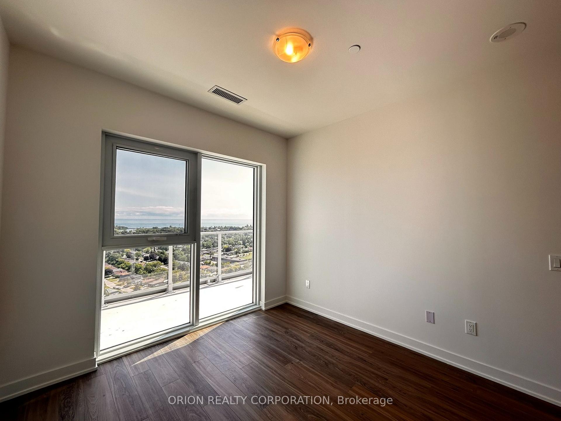 Photo 18 of Unit 2706, 1010 Sandy Beach Road, Pickering, Bay Ridges — HOMEH