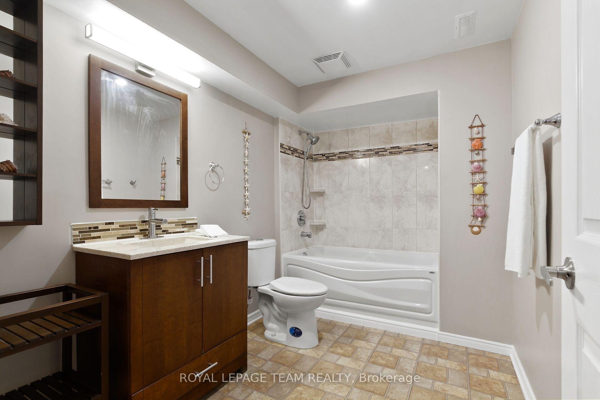 Photo 46 of 4 Keno Way, Ottawa, Kanata - Kanata Lakes/Heritage Hills — HOMEH