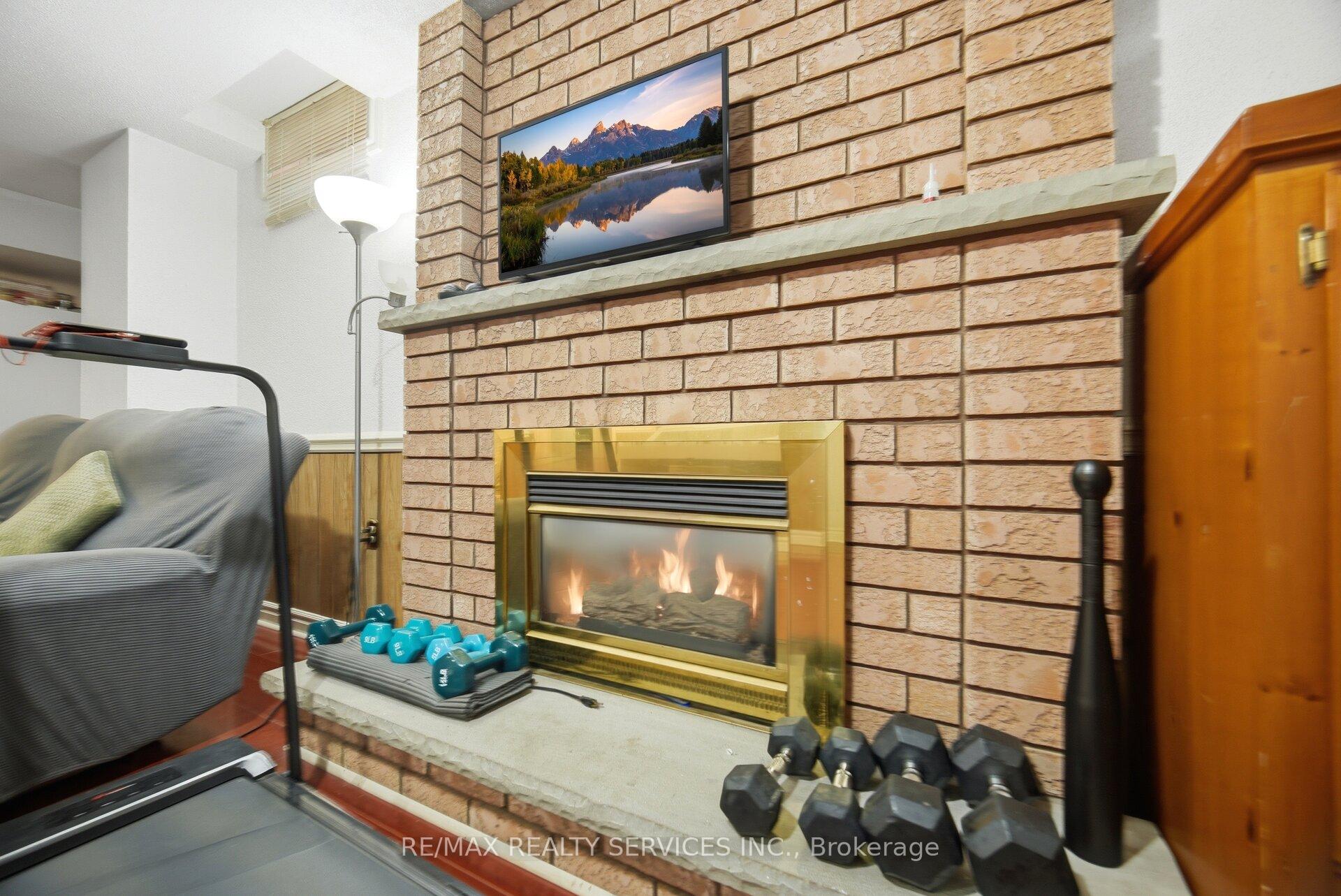Photo 40 of 26 Sunforest Drive, Brampton, Heart Lake West — HOMEH