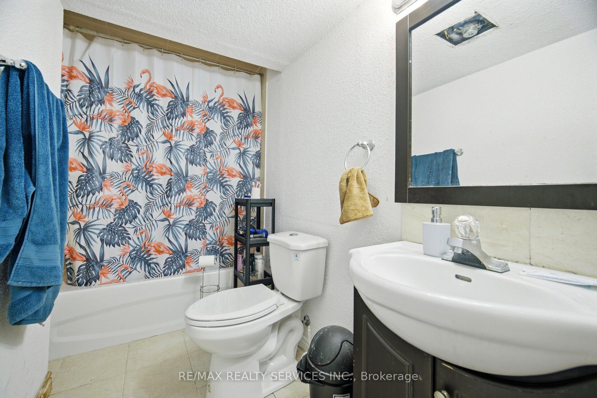 Photo 45 of 26 Sunforest Drive, Brampton, Heart Lake West — HOMEH