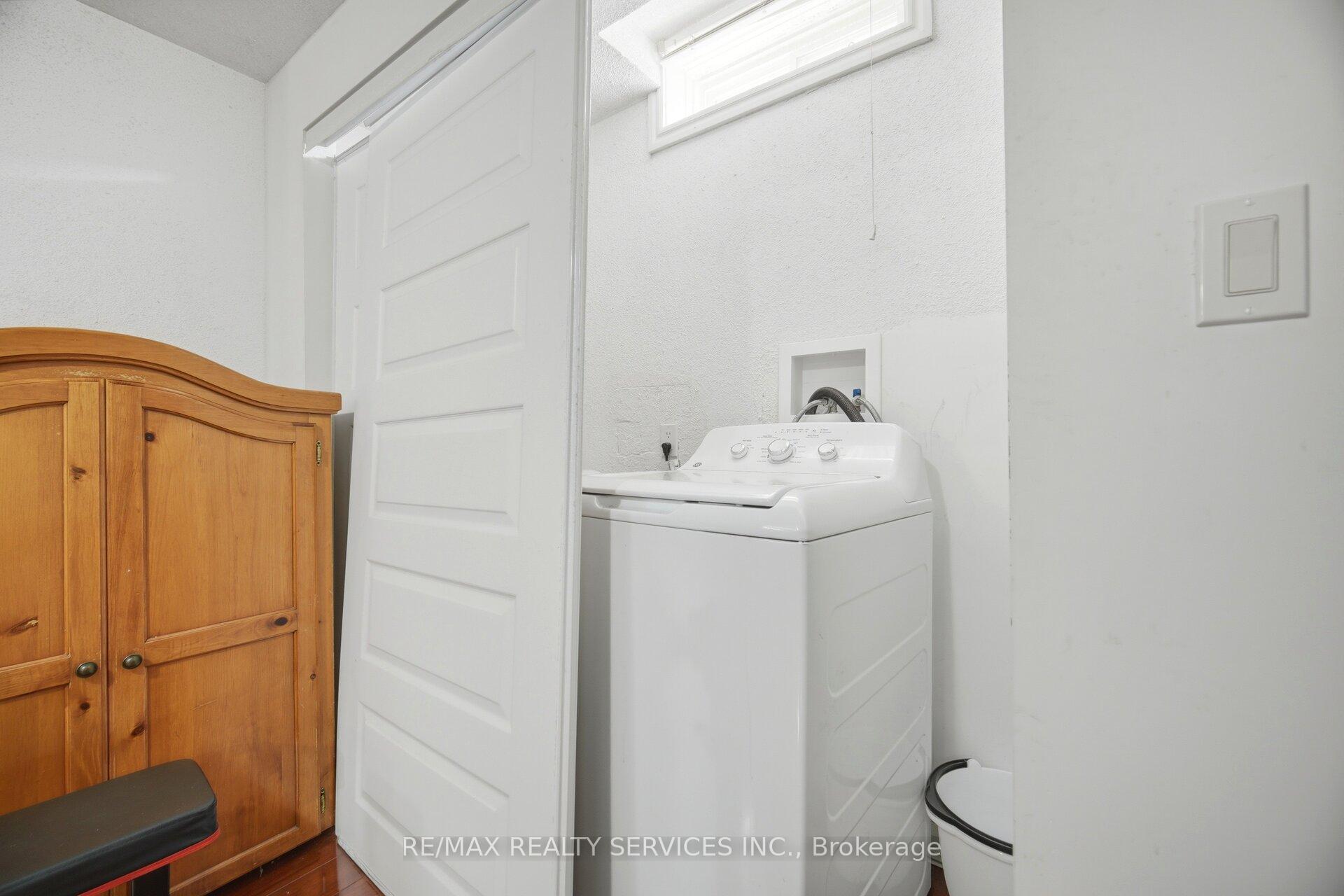 Photo 46 of 26 Sunforest Drive, Brampton, Heart Lake West — HOMEH