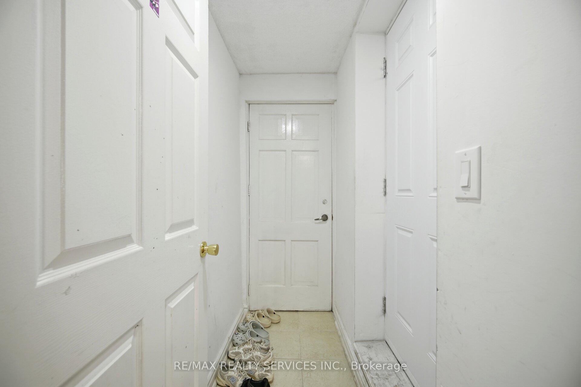 Photo 47 of 26 Sunforest Drive, Brampton, Heart Lake West — HOMEH