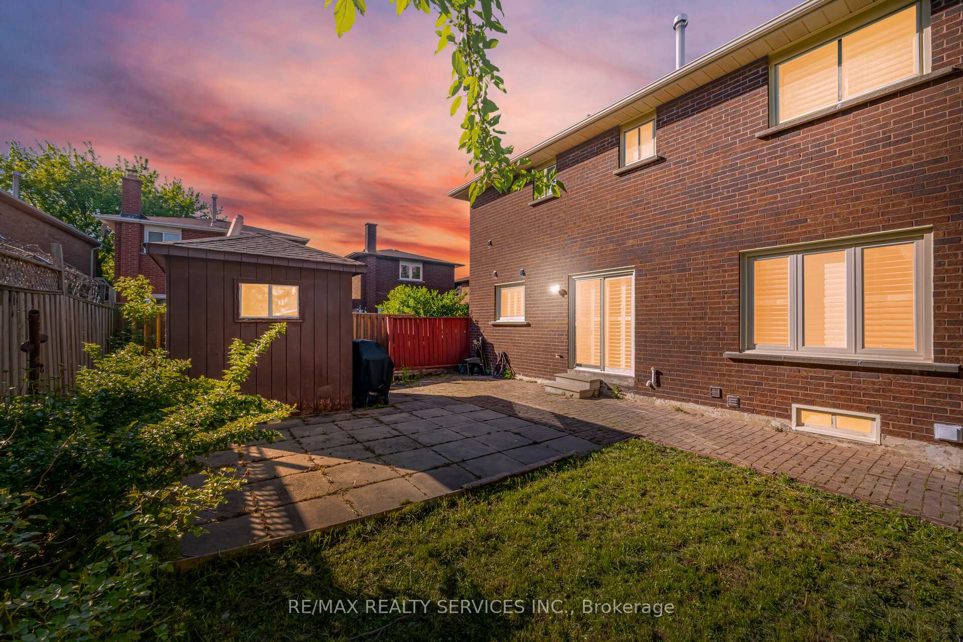 Photo 50 of 26 Sunforest Drive, Brampton, Heart Lake West — HOMEH