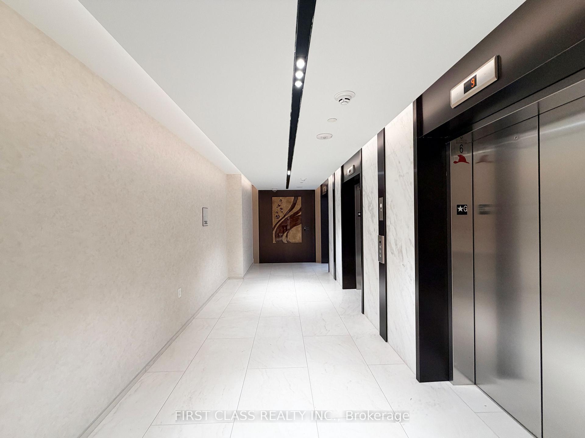 Photo 4 of Unit 425, 10 Oak Street, Toronto, Regent Park — HOMEH
