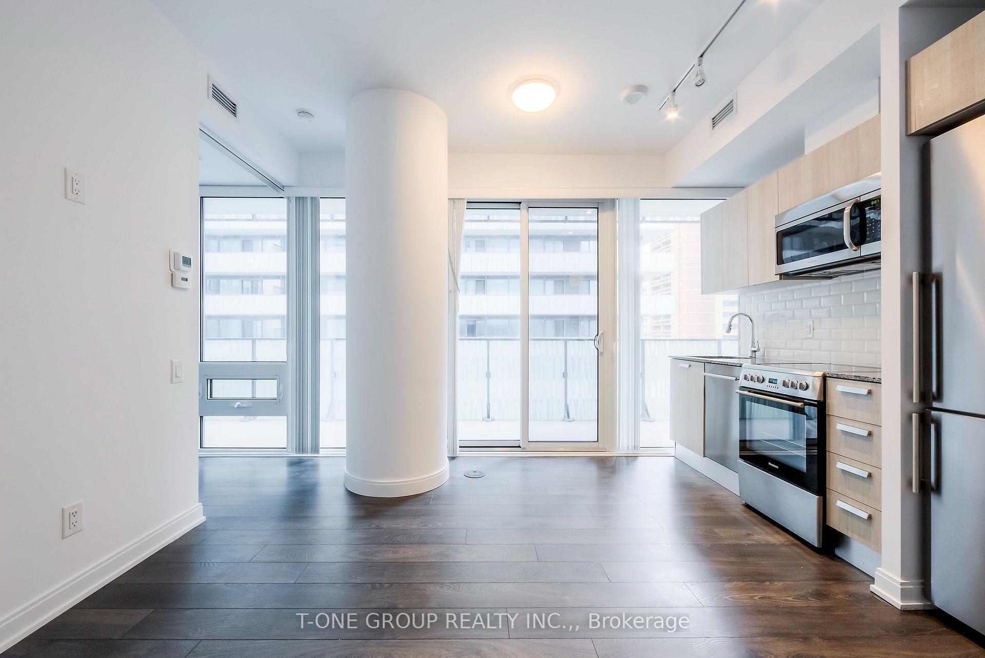 Photo 7 of Unit 701, 42 Charles Street E, Toronto, Church-Yonge Corridor — HOMEH
