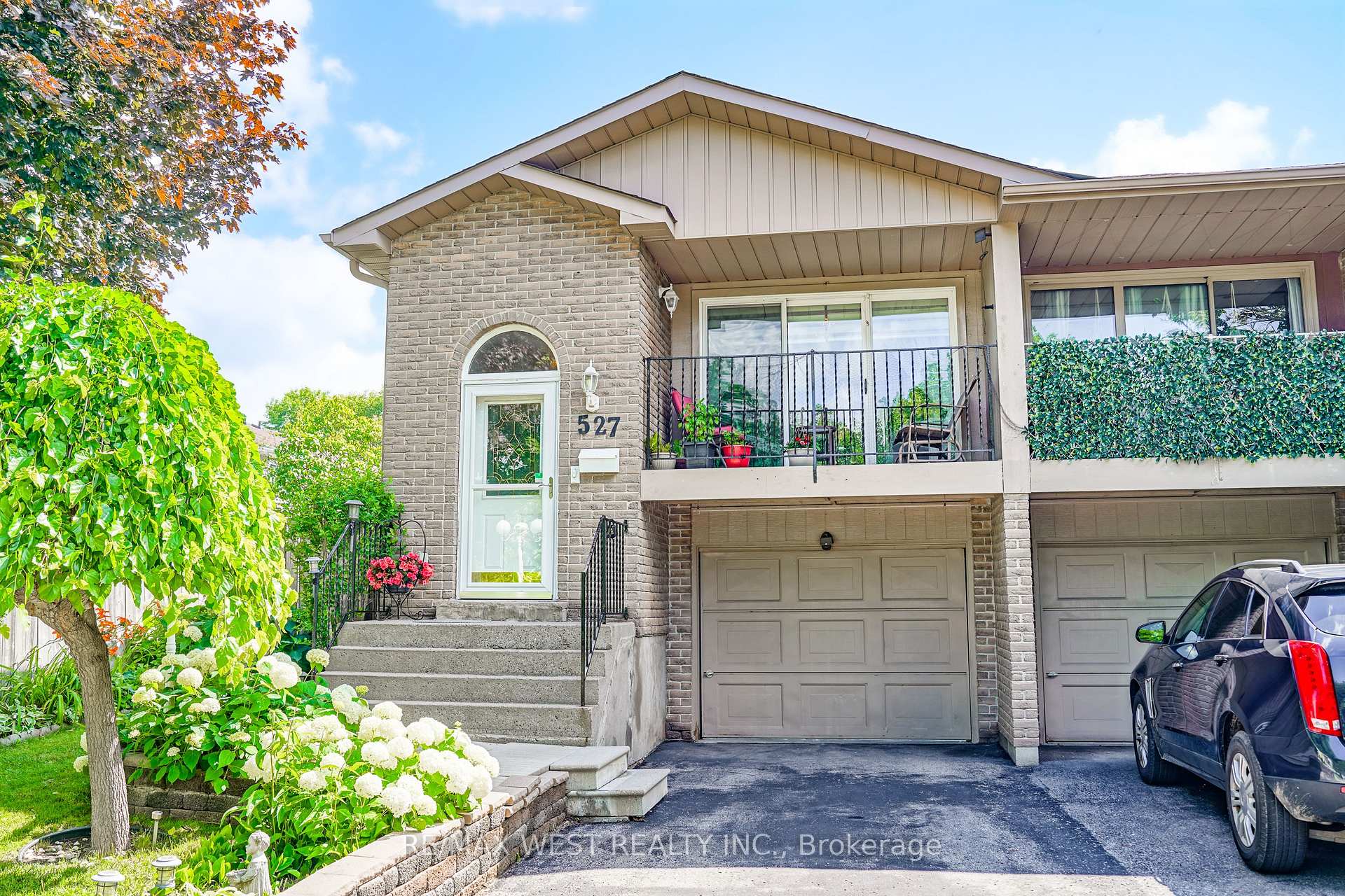 Photo 1 of 527 Birkdale Street, Oshawa, Donevan — HOMEH
