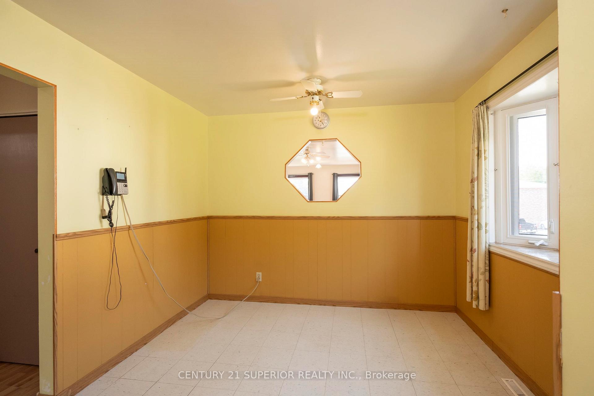Photo 17 of 40 Lawrence Ave, Thunder Bay, Shuniah — HOMEH