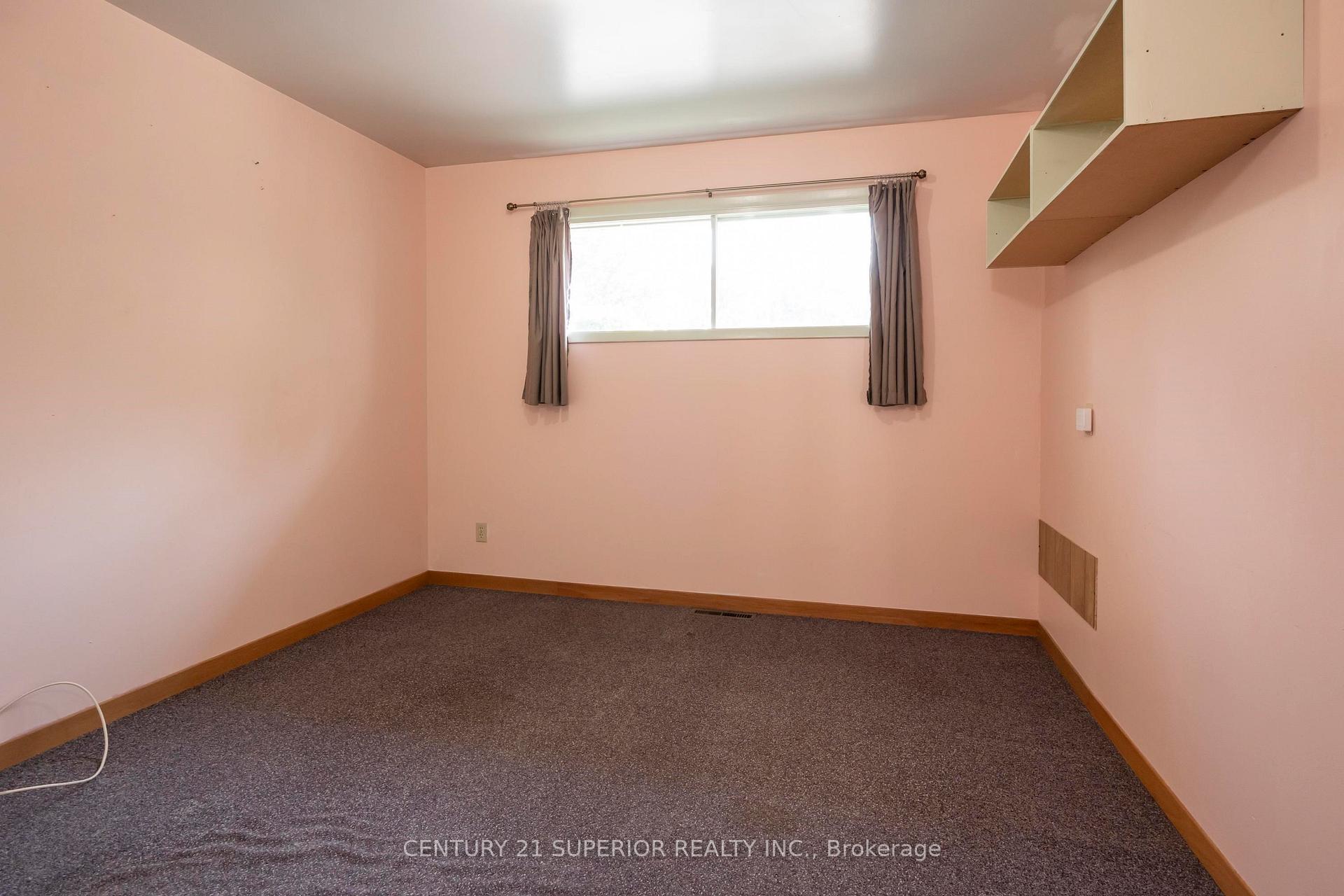 Photo 25 of 40 Lawrence Ave, Thunder Bay, Shuniah — HOMEH