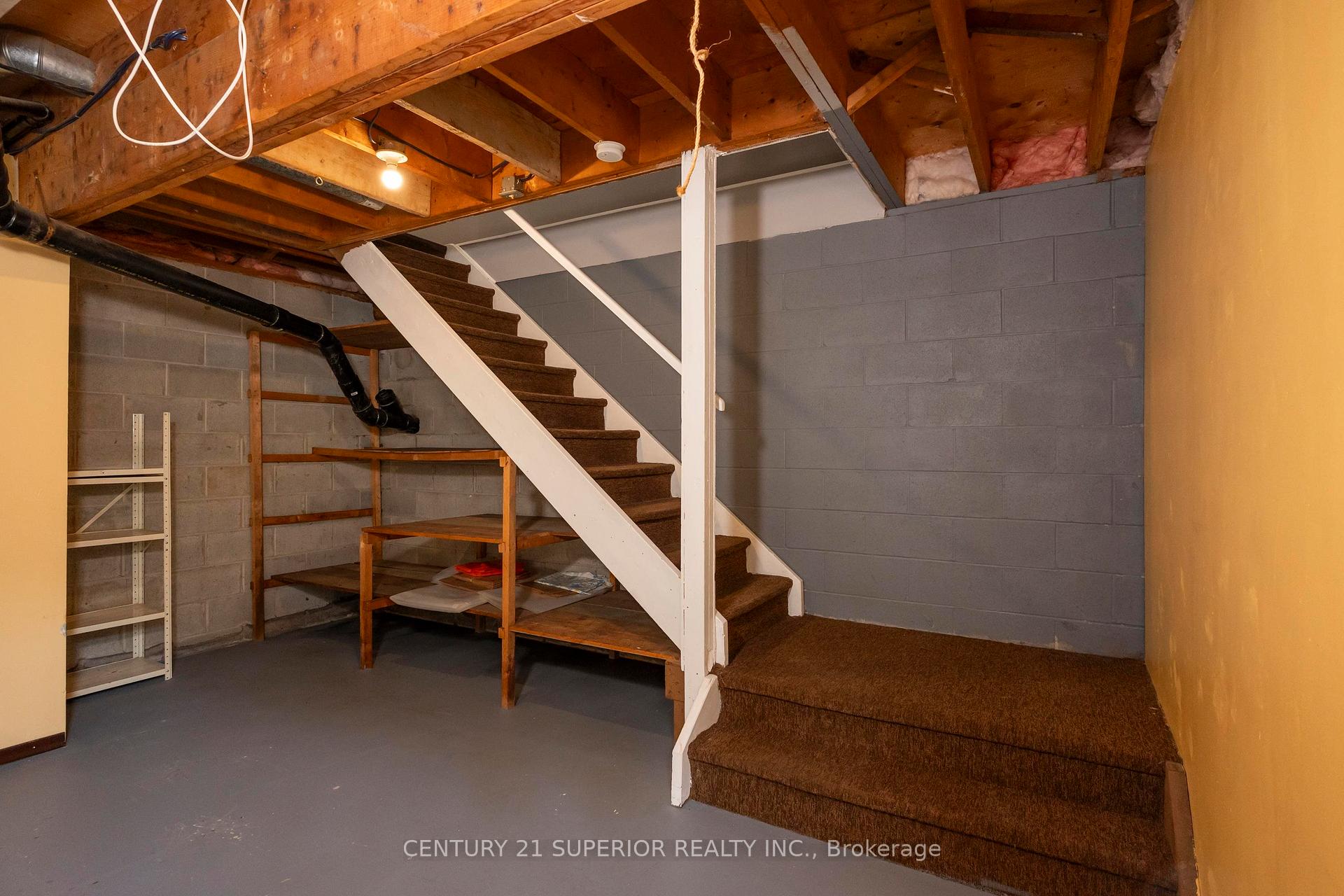 Photo 31 of 40 Lawrence Ave, Thunder Bay, Shuniah — HOMEH