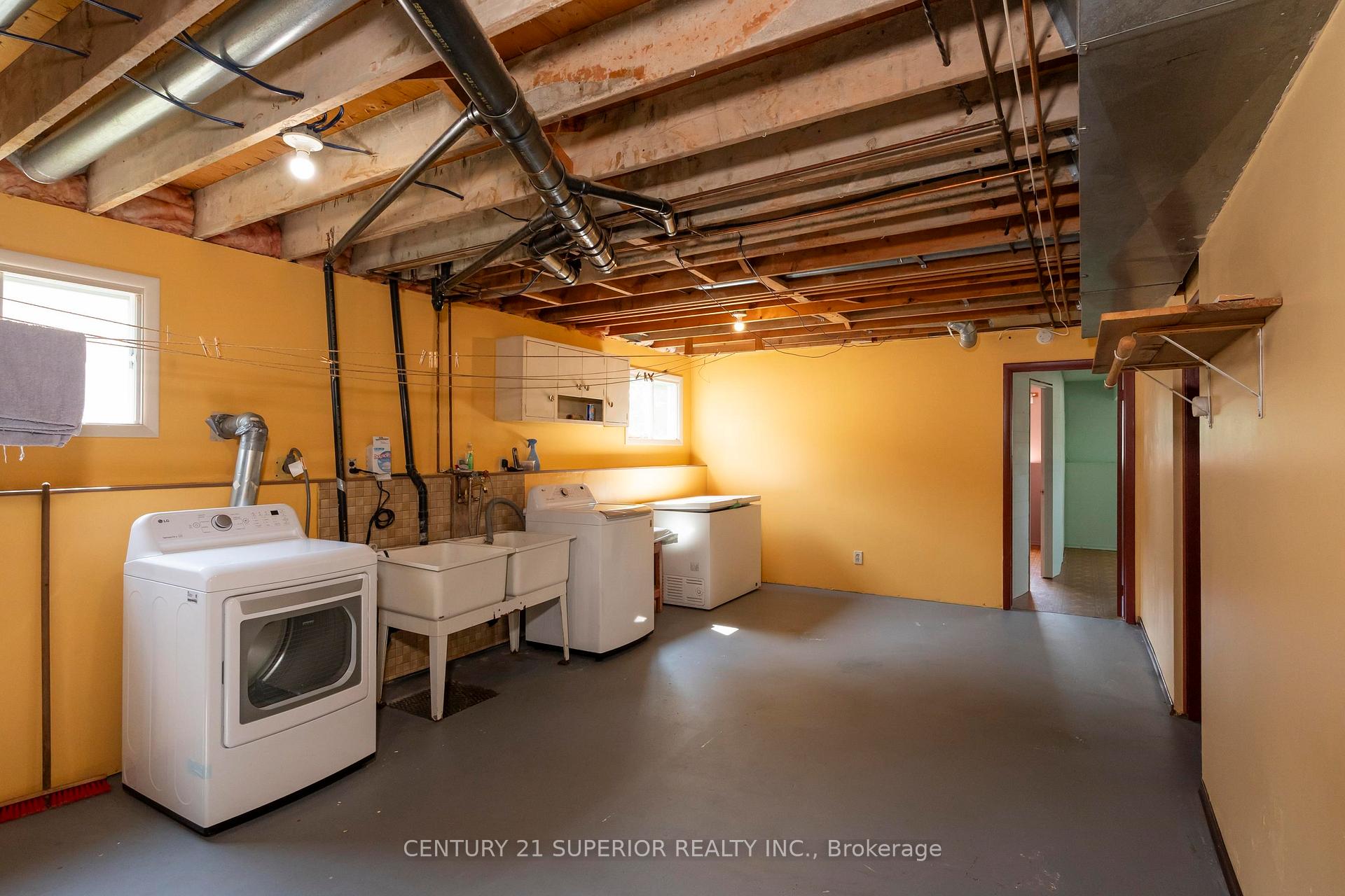 Photo 33 of 40 Lawrence Ave, Thunder Bay, Shuniah — HOMEH