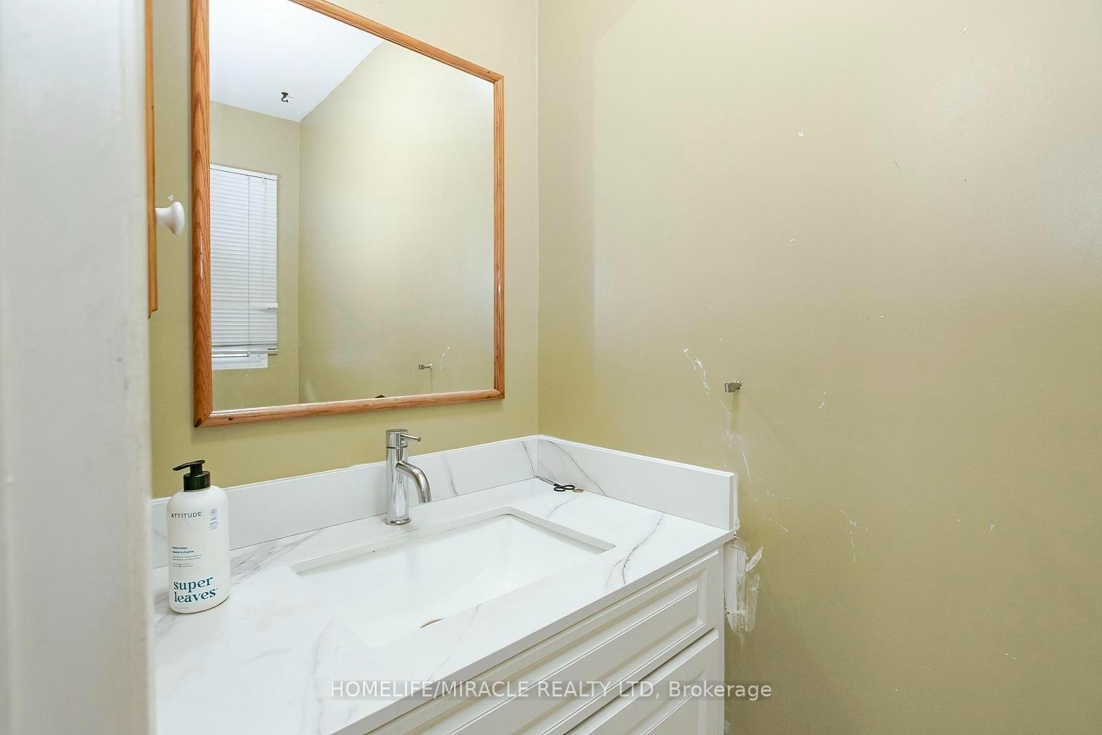 Photo 10 of 47 Longbourne Crescent, Brampton, Westgate — HOMEH