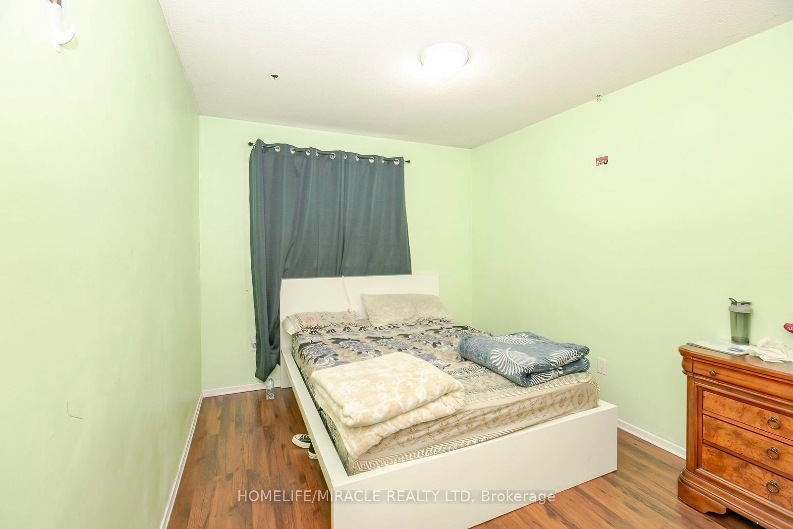 Photo 24 of 47 Longbourne Crescent, Brampton, Westgate — HOMEH