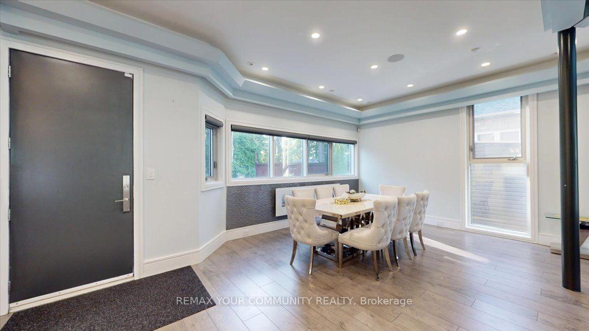 Photo 10 of 64 Aviemore Drive, North York, Humber Summit — HOMEH