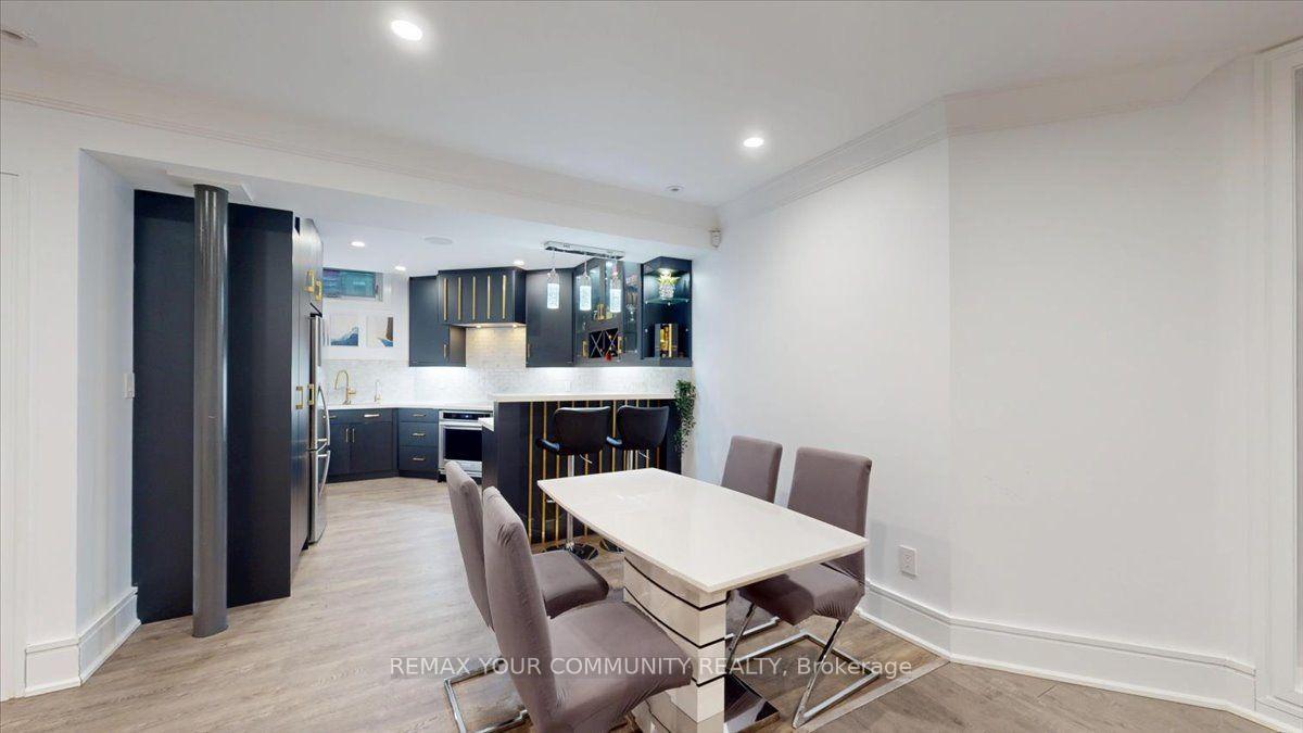 Photo 24 of 64 Aviemore Drive, North York, Humber Summit — HOMEH