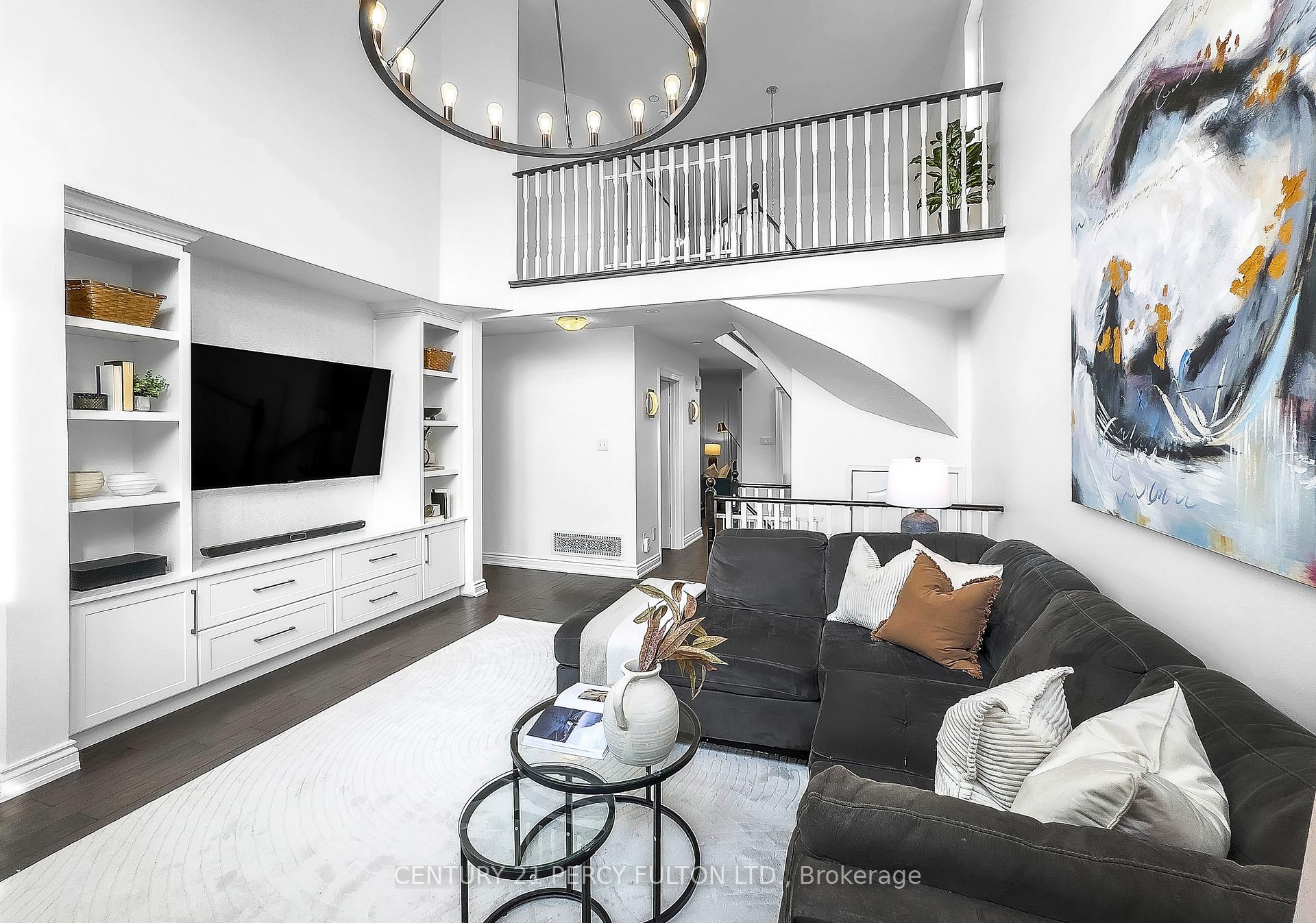 Photo 12 of 40 Southwell Avenue, Whitby, Williamsburg — HOMEH