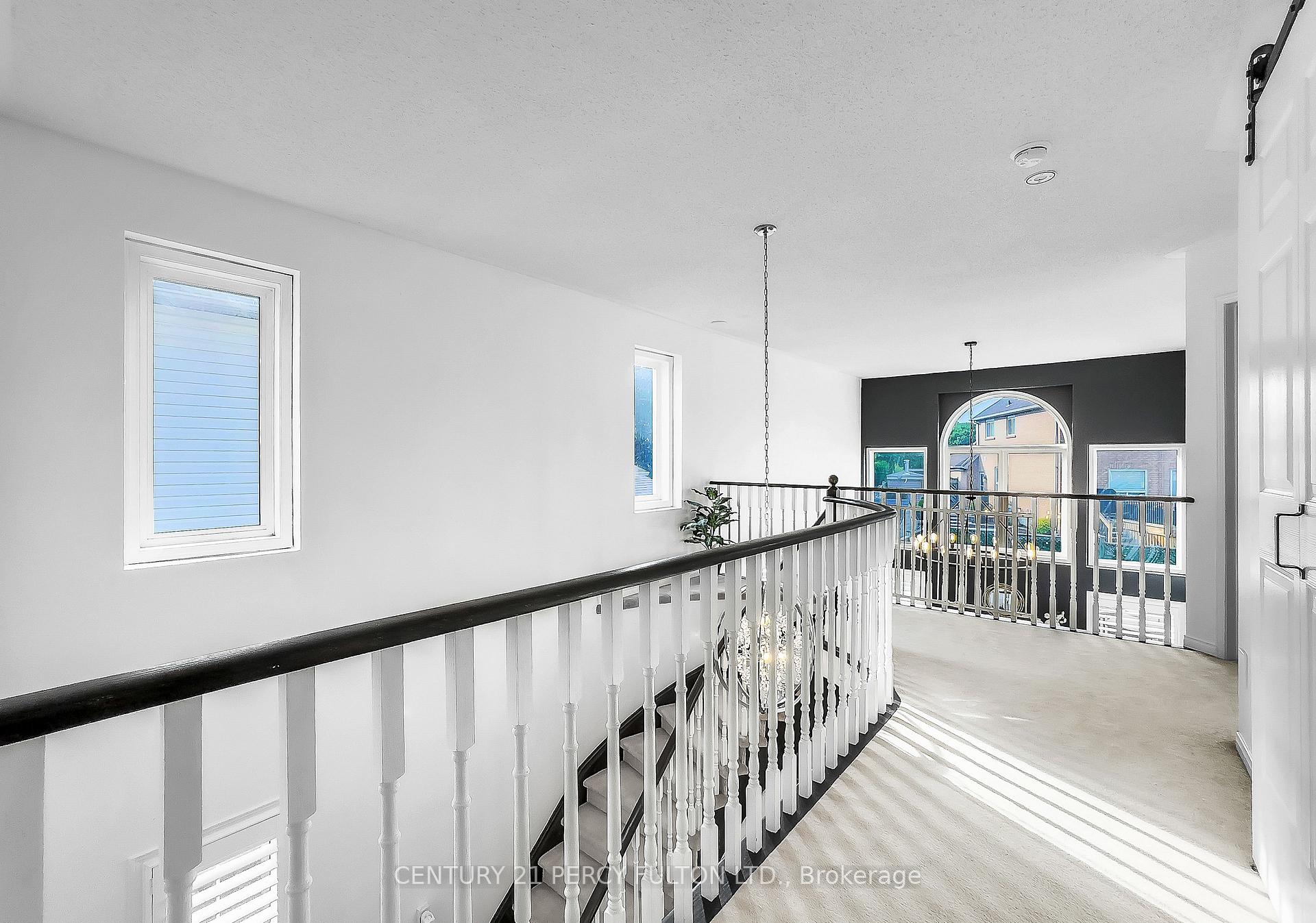 Photo 33 of 40 Southwell Avenue, Whitby, Williamsburg — HOMEH