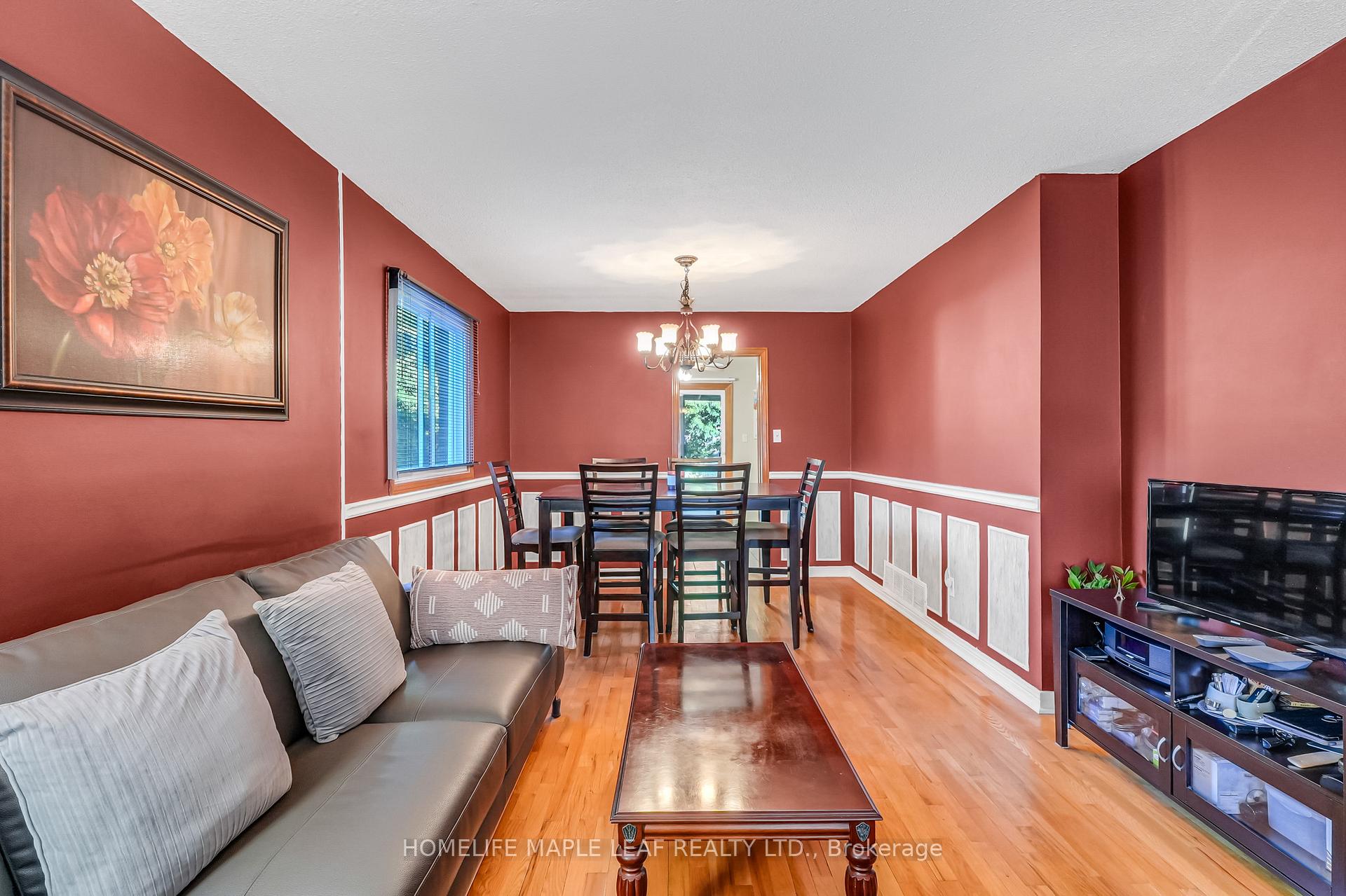 Photo 7 of 14 Manitou Crescent, Brampton, Central Park — HOMEH