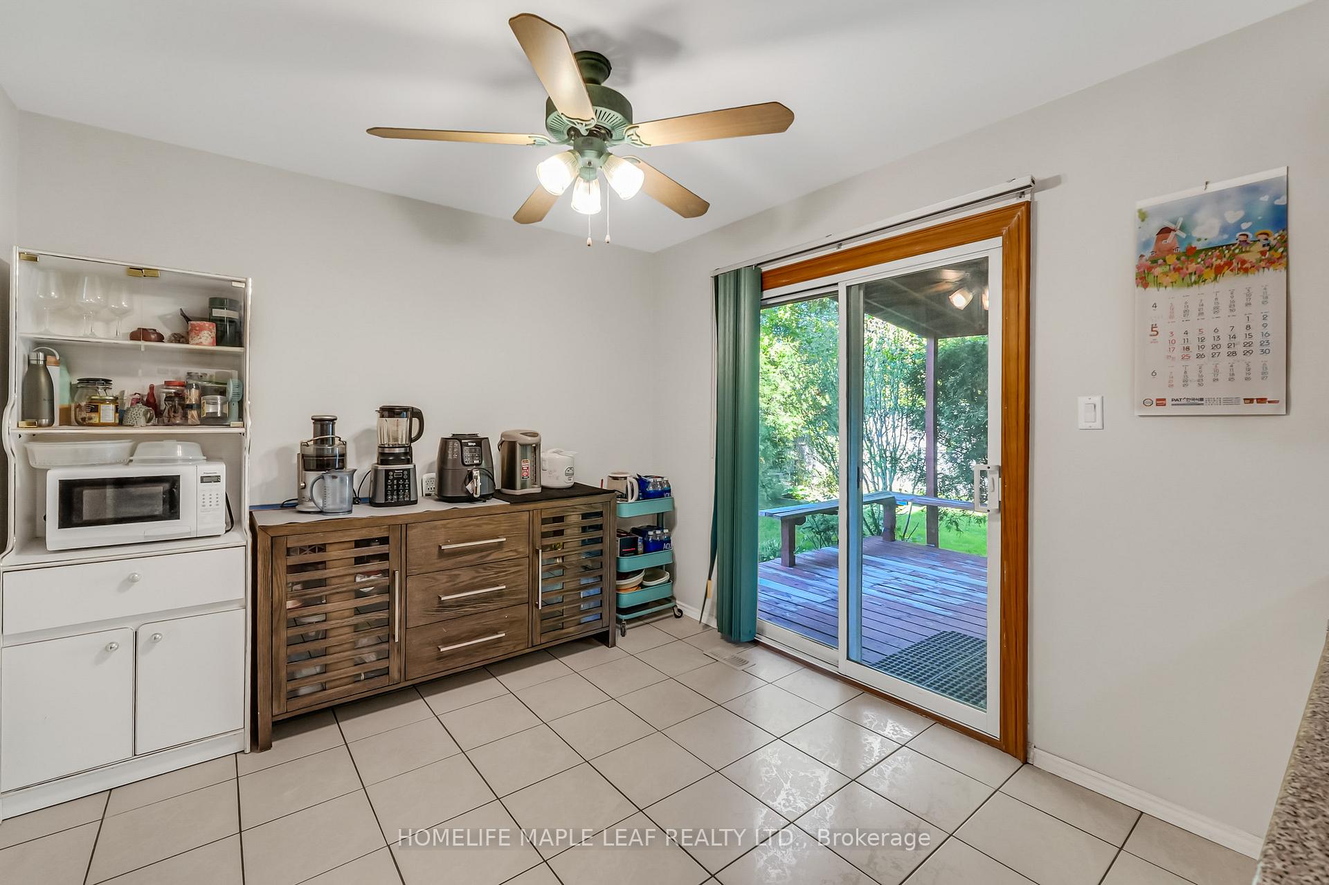 Photo 10 of 14 Manitou Crescent, Brampton, Central Park — HOMEH