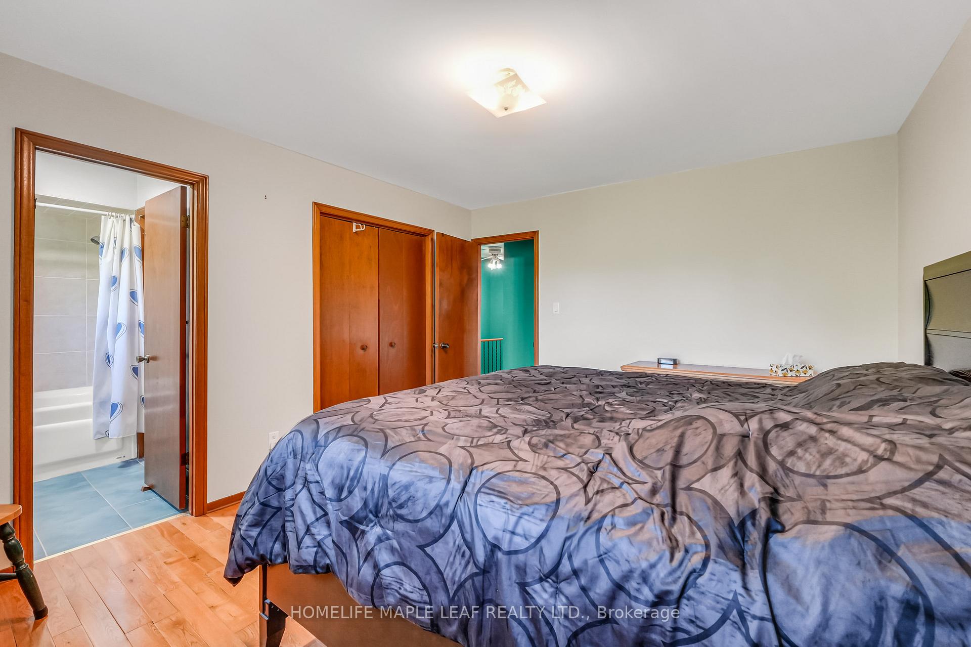 Photo 16 of 14 Manitou Crescent, Brampton, Central Park — HOMEH