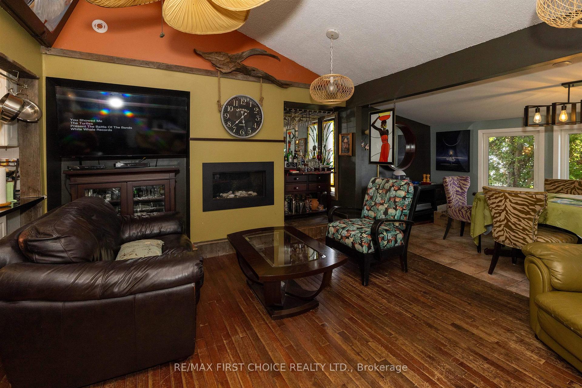Photo 5 of 1185 Sunrise Beach Road, Shuniah — HOMEH