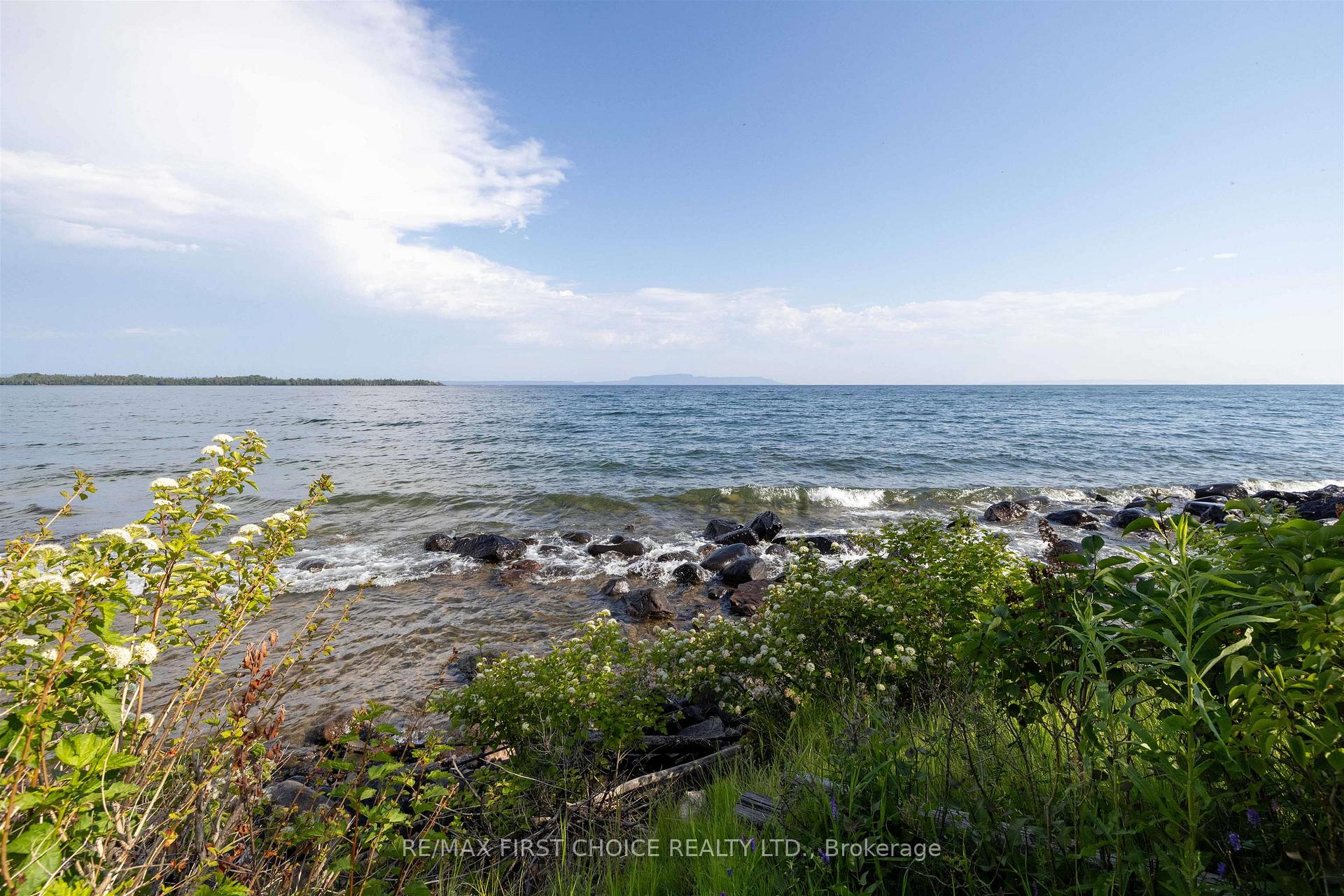 Photo 35 of 1185 Sunrise Beach Road, Shuniah — HOMEH