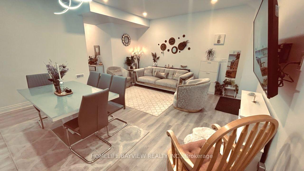 Photo 3 of Unit Lower Level, 20 Direzze Court, Richmond Hill, Mill Pond — HOMEH