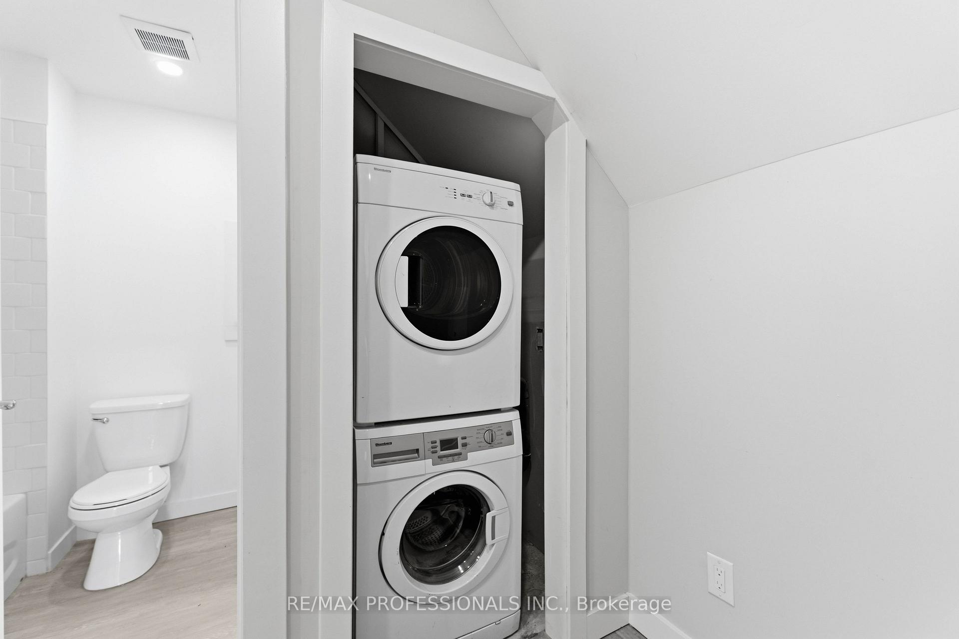 Photo 11 of Unit # Upper, 759 Barton Street E, Hamilton, Stipley — HOMEH