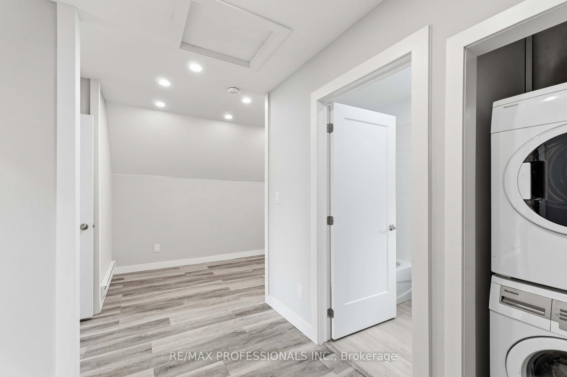 Photo 12 of Unit # Upper, 759 Barton Street E, Hamilton, Stipley — HOMEH