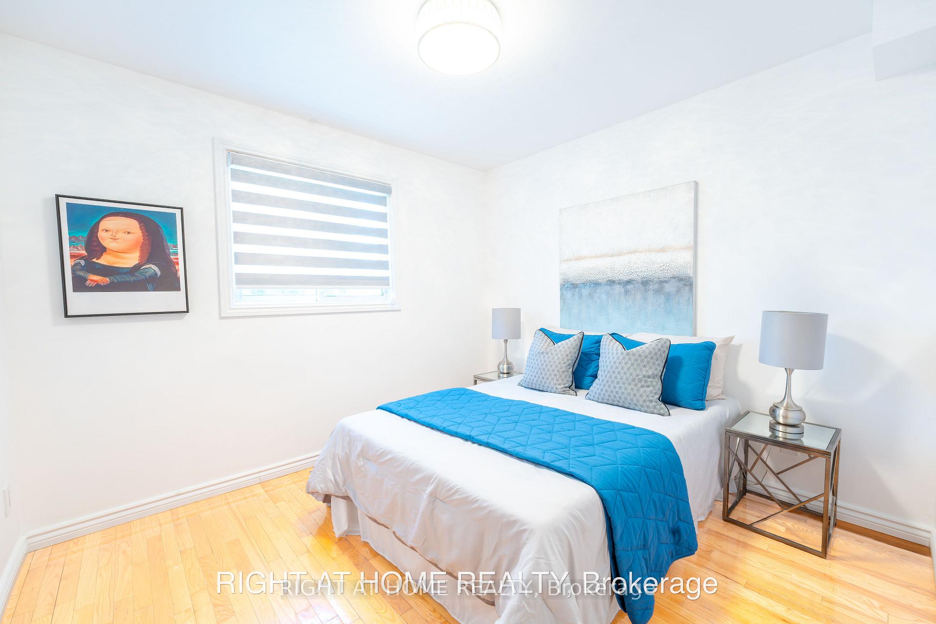 Photo 14 of 160 Overbank Drive, Oshawa, McLaughlin — HOMEH