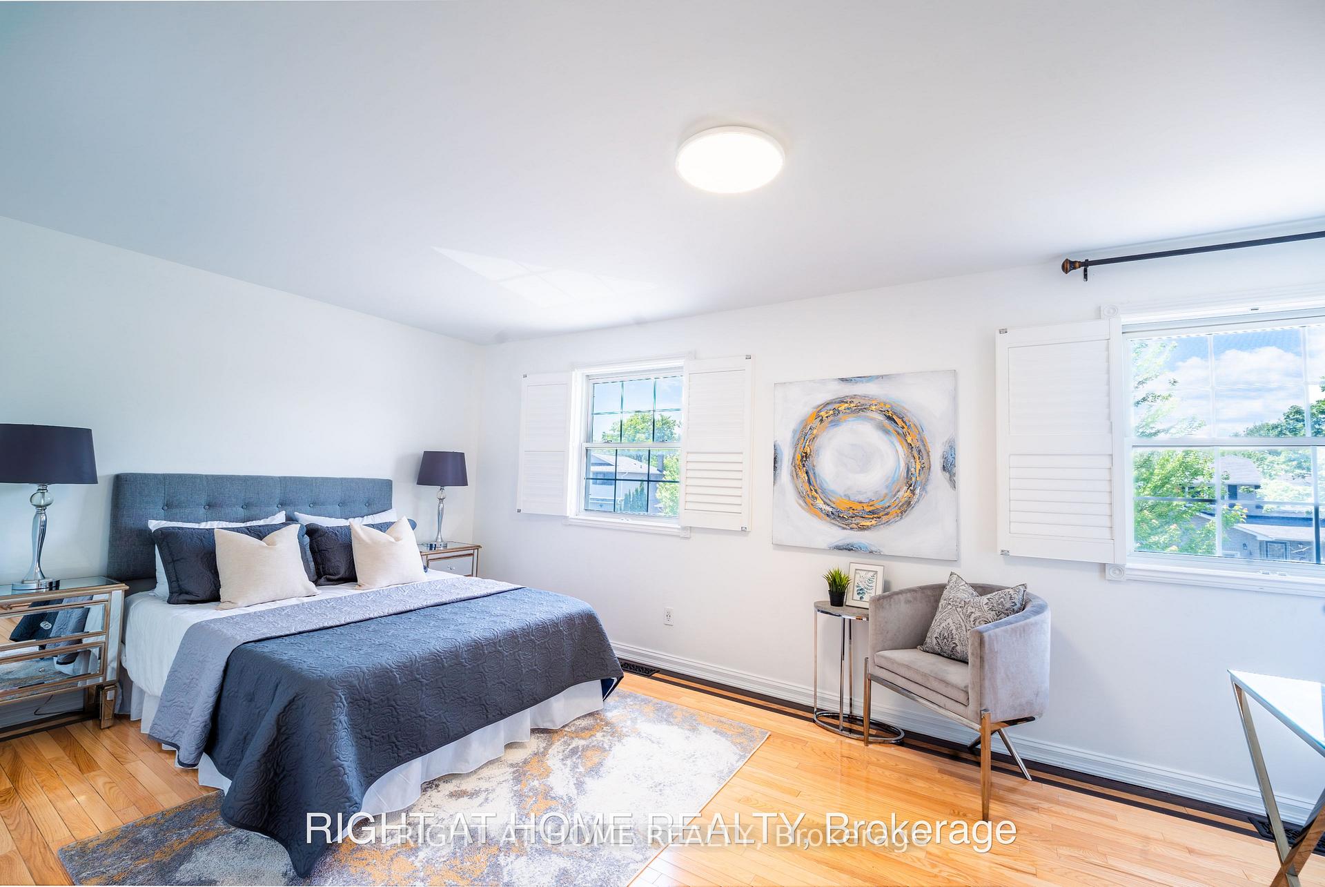 Photo 17 of 160 Overbank Drive, Oshawa, McLaughlin — HOMEH