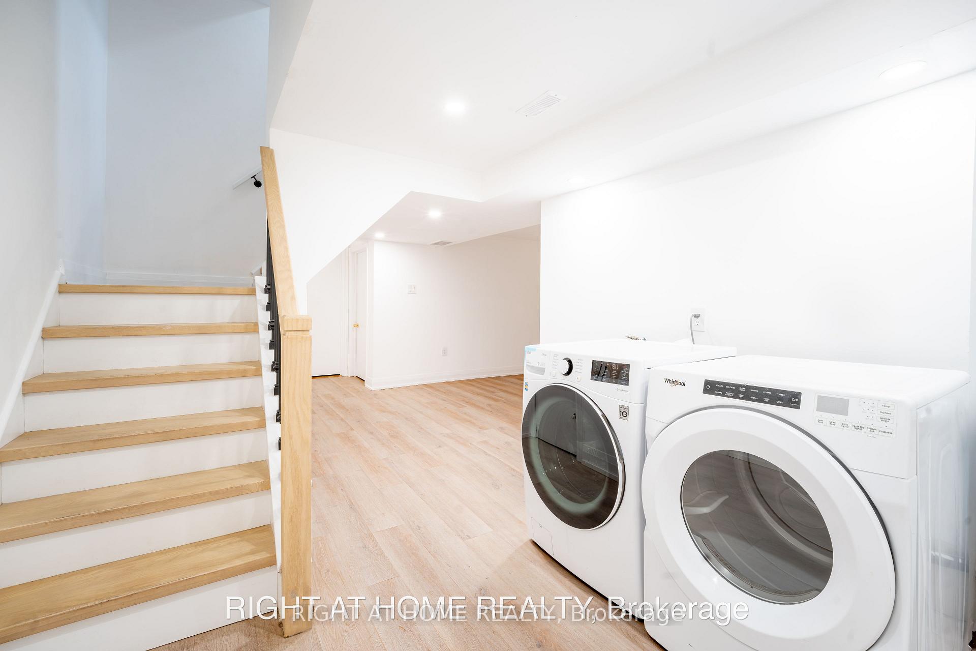 Photo 21 of 160 Overbank Drive, Oshawa, McLaughlin — HOMEH