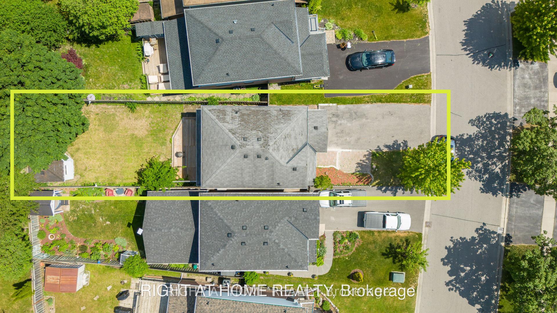 Photo 28 of 160 Overbank Drive, Oshawa, McLaughlin — HOMEH