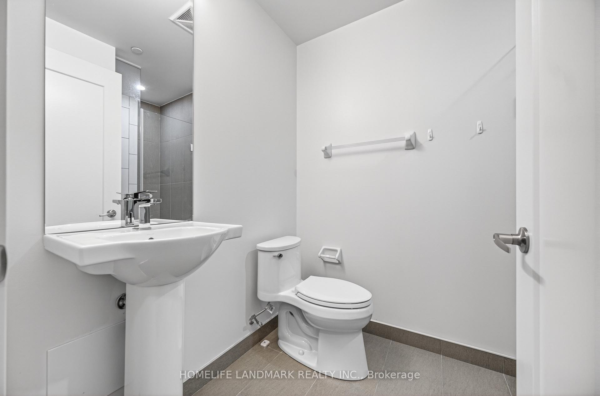 Photo 8 of Unit 2811, 70 Princess Street, Toronto, Moss Park — HOMEH