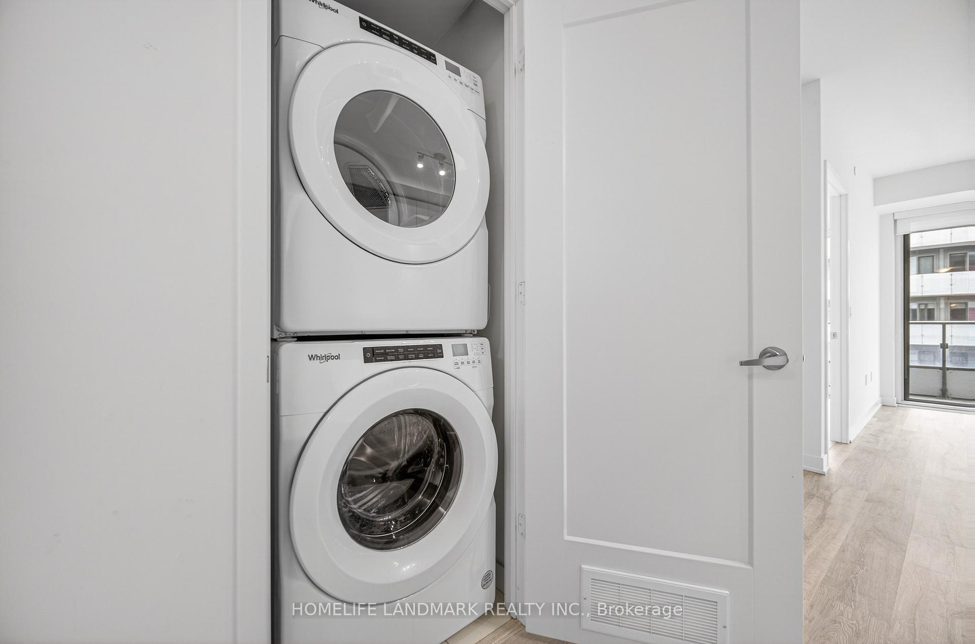 Photo 9 of Unit 2811, 70 Princess Street, Toronto, Moss Park — HOMEH