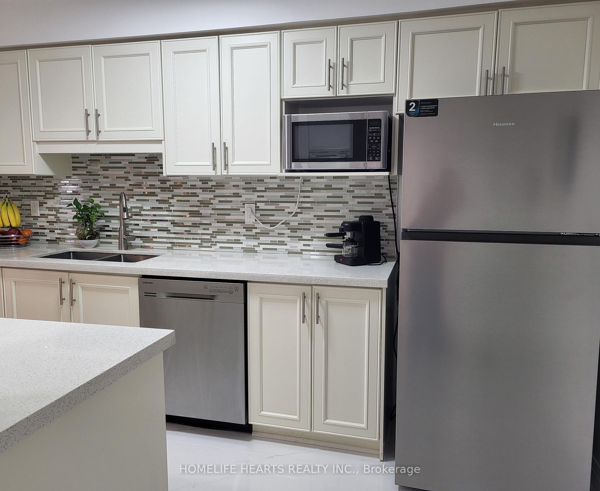 Photo 22 of 6 Woodglen Way, Markham, Unionville — HOMEH