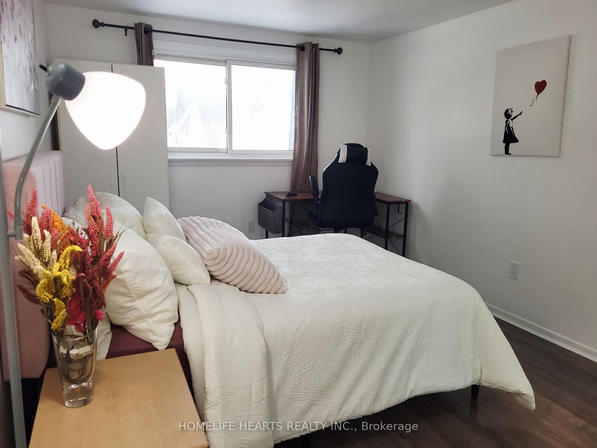 Photo 34 of 6 Woodglen Way, Markham, Unionville — HOMEH