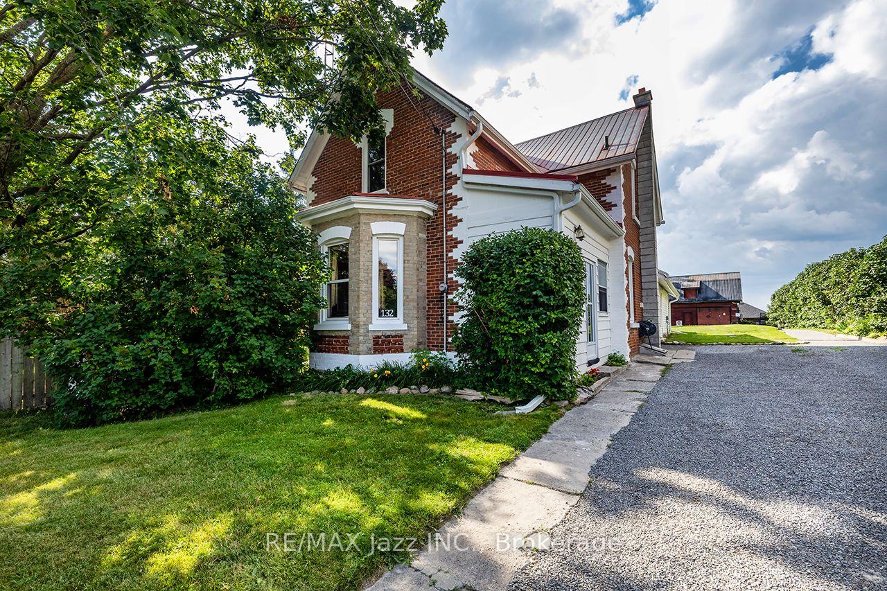 Photo 3 of 132 King Street, Kawartha Lakes, Woodville — HOMEH