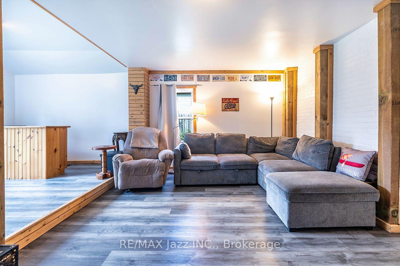 Photo 17 of 132 King Street, Kawartha Lakes, Woodville — HOMEH