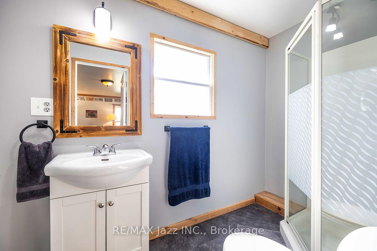 Photo 23 of 132 King Street, Kawartha Lakes, Woodville — HOMEH