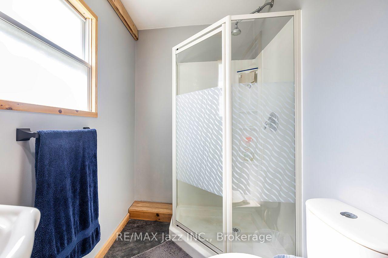 Photo 24 of 132 King Street, Kawartha Lakes, Woodville — HOMEH