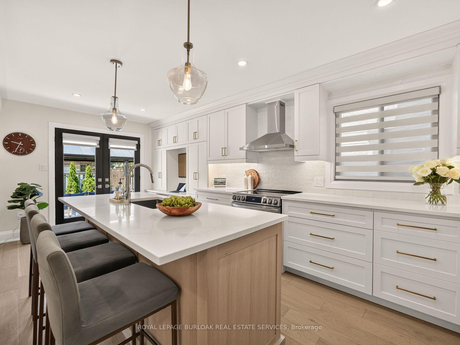 Photo 13 of 1253 Stephenson Drive, Burlington, Brant — HOMEH
