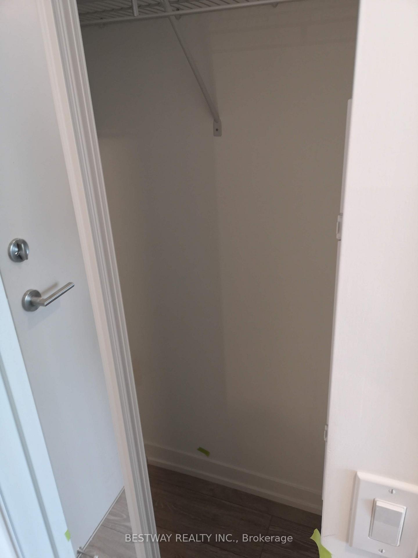 Photo 13 of Unit 1611, 2020 Bathurst Street, Toronto, Humewood-Cedarvale — HOMEH