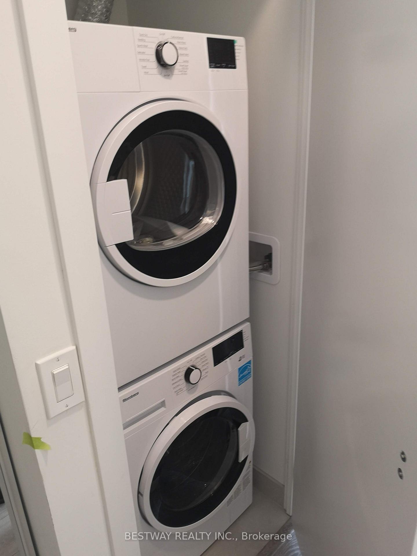 Photo 14 of Unit 1611, 2020 Bathurst Street, Toronto, Humewood-Cedarvale — HOMEH